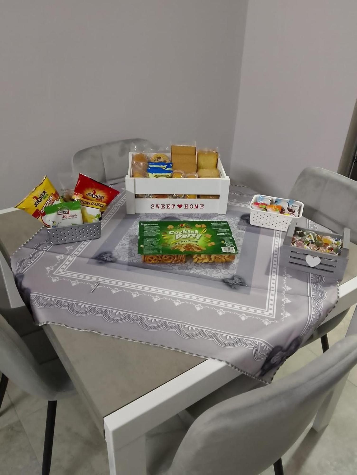 Apartament Mary House Napoli Centro Zewnętrze zdjęcie