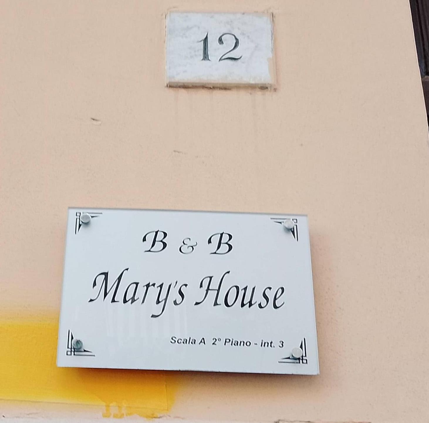Apartament Mary House Napoli Centro Zewnętrze zdjęcie
